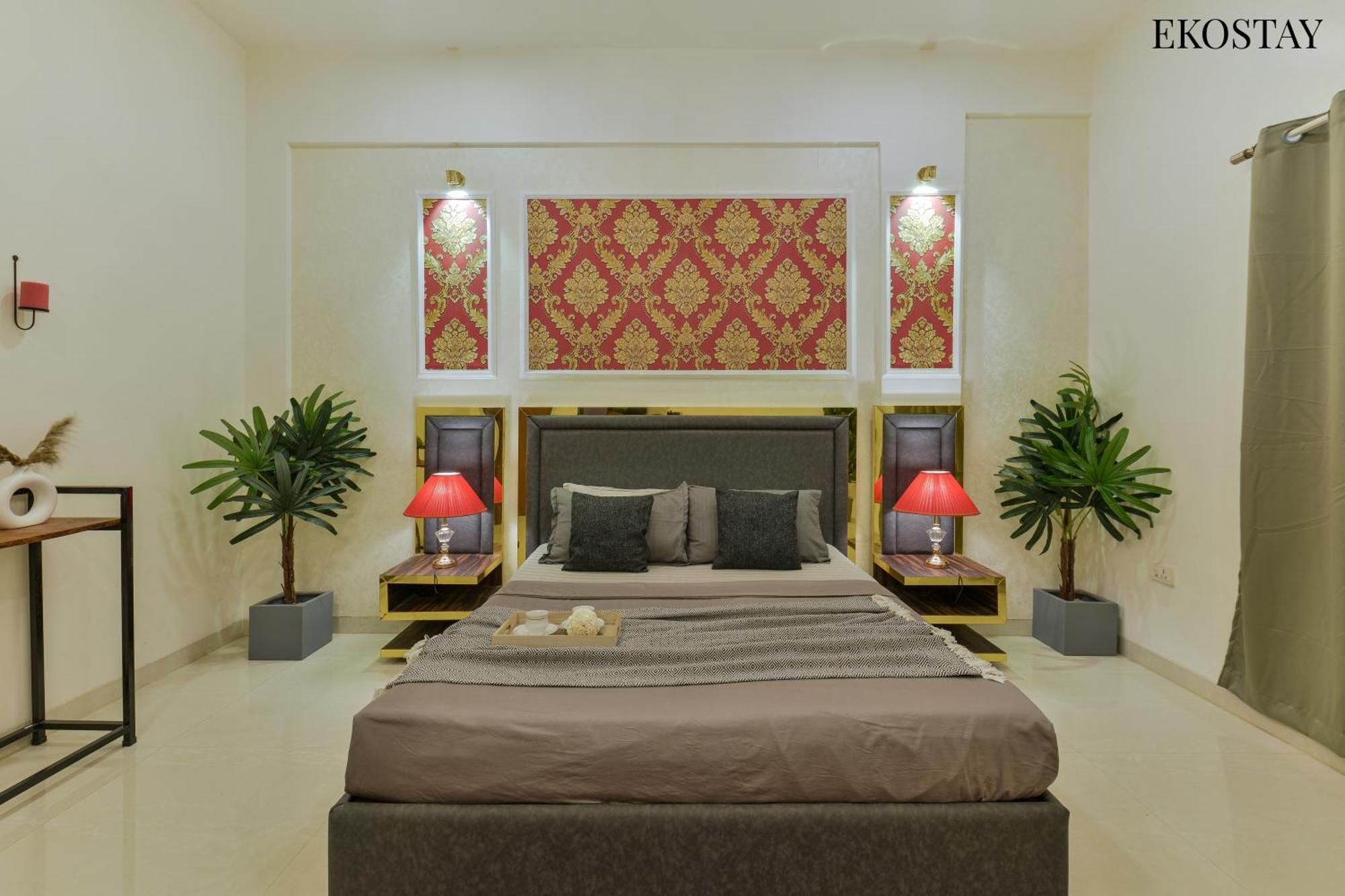 Eko Gold - Gatsby * Lonavala